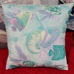 Oceanic Patterned Throw Pillow
